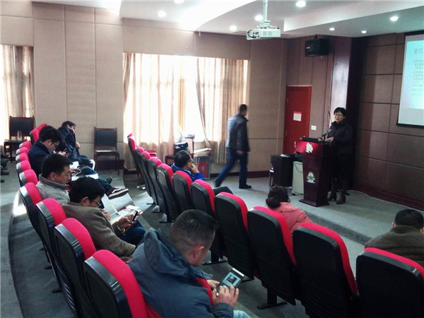 南開大學博士生導師代金平來校講課.jpg